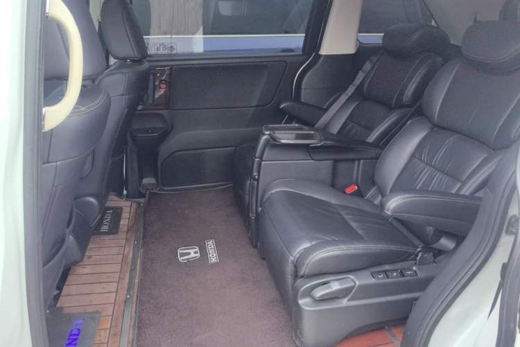 Used Honda Elysion 2016 2.4L Supreme Edition Left Rear Seat
