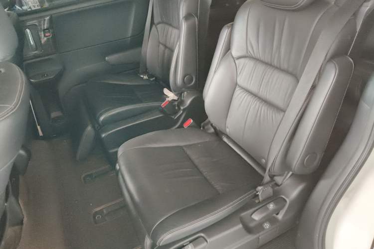 Used Honda Elysion 2016 2.4L Style Edition Left Rear Seat