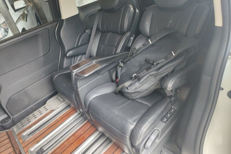 Used Honda Elysion 2016 2.4L Supreme Edition Left Rear Seat