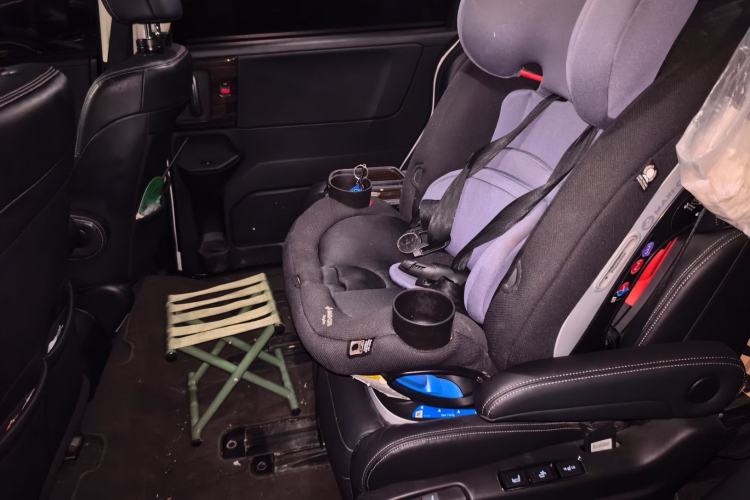 Used Honda Elysion 2016 2.4L Supreme Edition Left Rear Seat