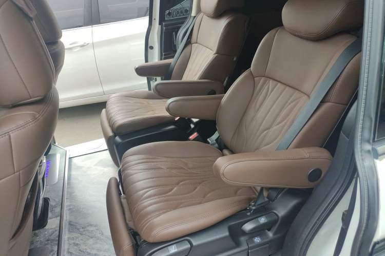 Used Honda Elysion 2016 2.4L Comfort Edition Left Rear Seat