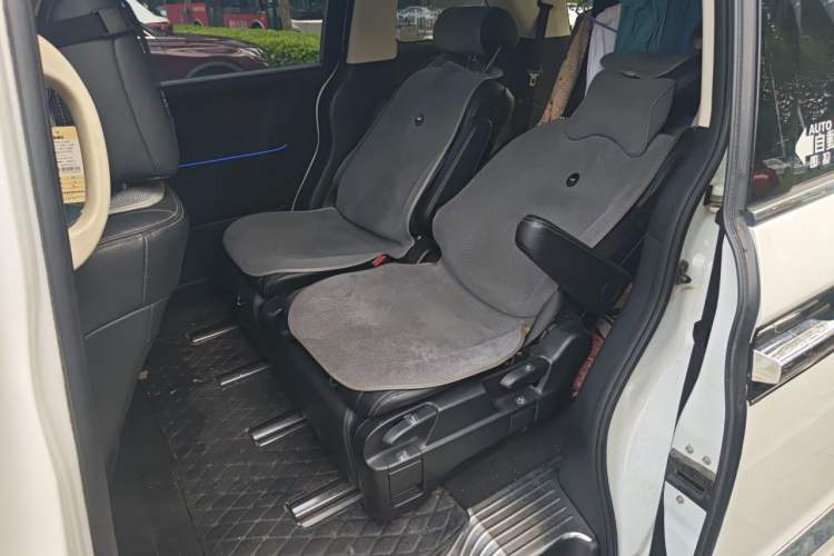 Used Honda Elysion 2016 2.4L Style Edition Left Rear Seat