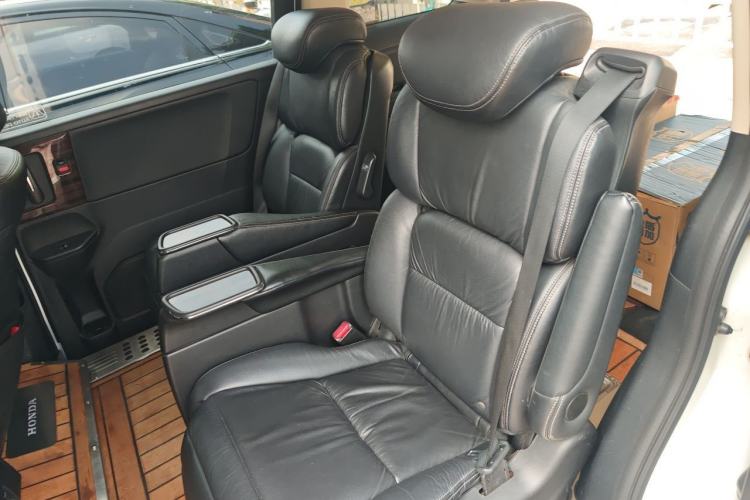 Used Honda Elysion 2016 2.4L Luxury Edition Left Rear Seat