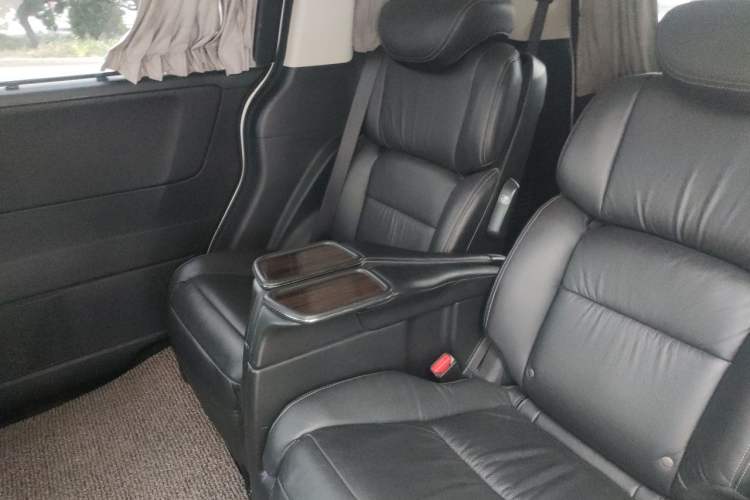 Used Honda Elysion 2016 2.4L Supreme Edition Left Rear Seat