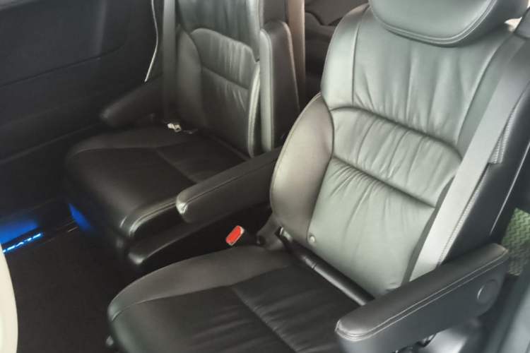 Used Honda Elysion 2016 2.4L Style Edition Left Rear Seat