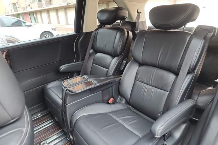 Used Honda Elysion 2016 2.4L Luxury Edition Left Rear Seat