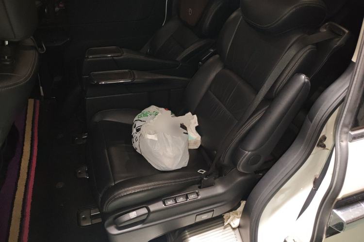 Used Honda Elysion 2016 2.4L Supreme Edition Left Rear Seat