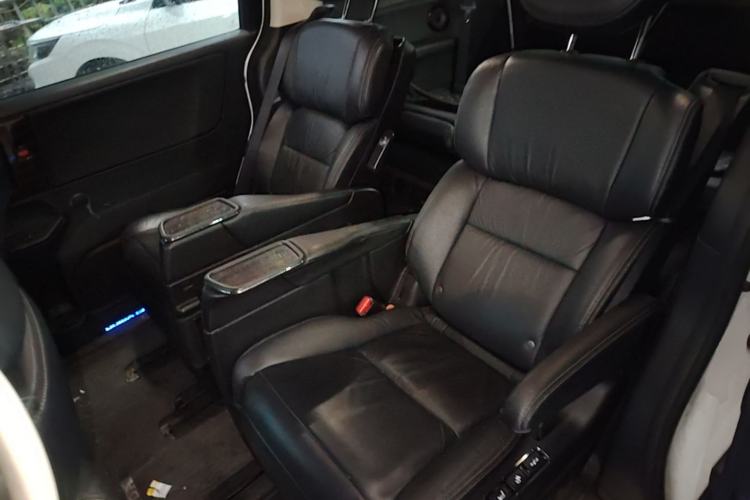 Used Honda Elysion 2016 2.4L Luxury Edition Left Rear Seat