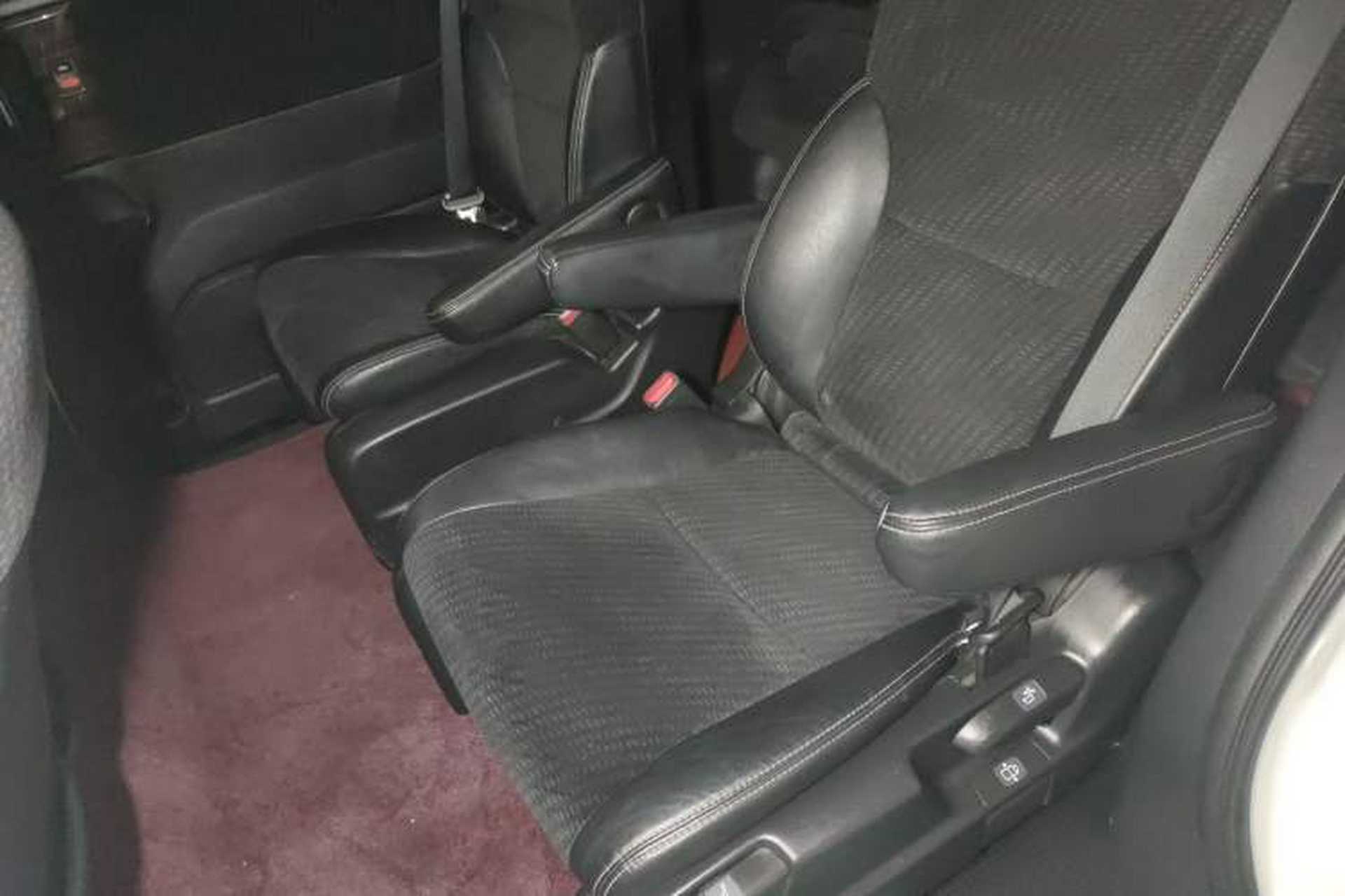 Used Honda Elysion 2016 2.4L Classic Edition Left Rear Seat