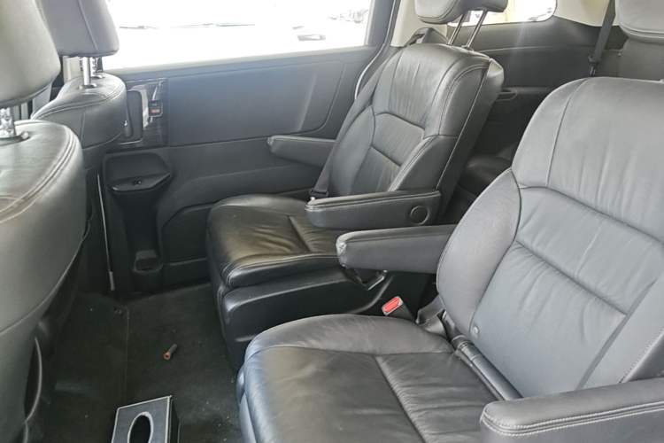Used Honda Elysion 2016 2.4L Style Edition Left Rear Seat