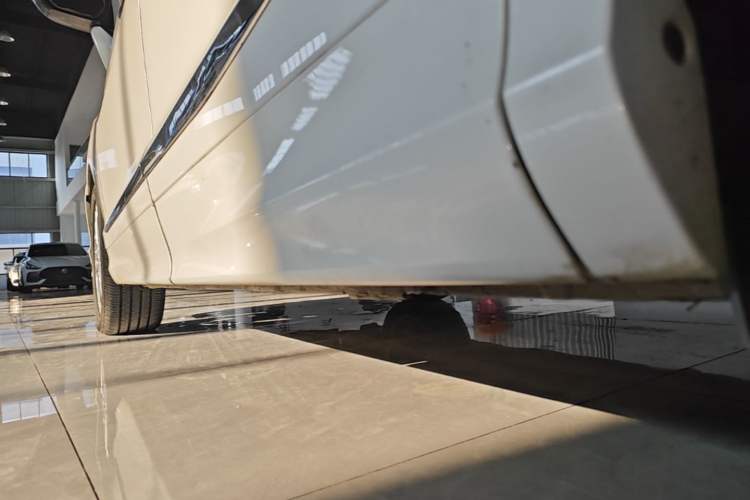 Used Honda Elysion 2016 2.4L Luxury Edition Left Side Sill