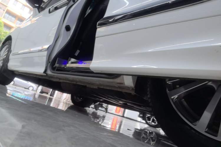 Used Honda Elysion 2016 2.4L Luxury Edition Left Side Sill