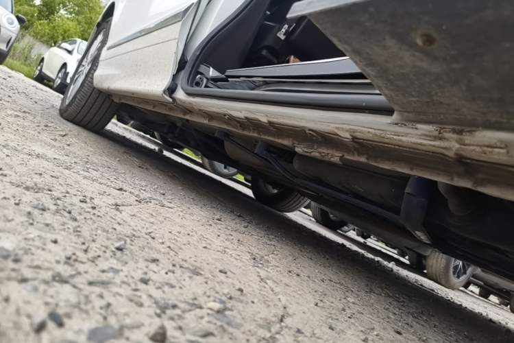 Used Honda Elysion 2016 2.4L Luxury Edition Left Side Sill