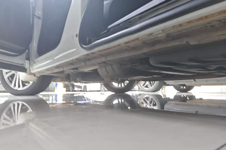 Used Honda Elysion 2016 2.4L Luxury Edition Left Side Sill