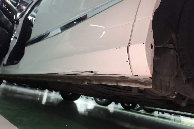 Used Honda Elysion 2016 2.4L Style Edition Left Side Sill