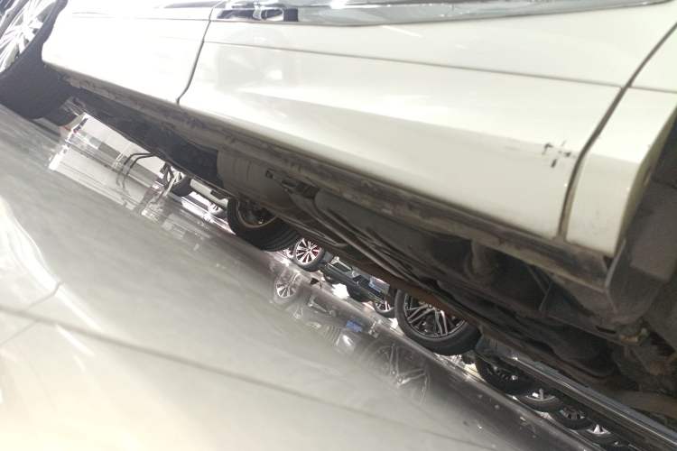 Used Honda Elysion 2016 2.4L Luxury Edition Left Side Sill