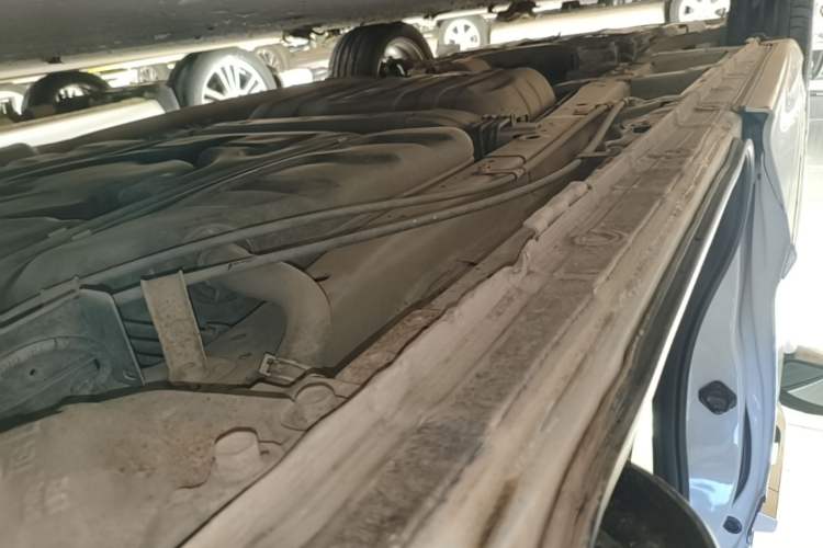 Used Honda Elysion 2016 2.4L Style Edition Left Side Sill