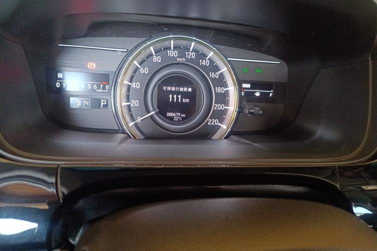 Used Honda Elysion 2016 2.4L Luxury Edition Odometer Close Up