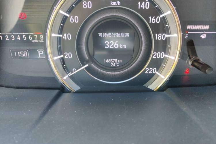 Used Honda Elysion 2016 2.4L Luxury Edition Odometer Close Up