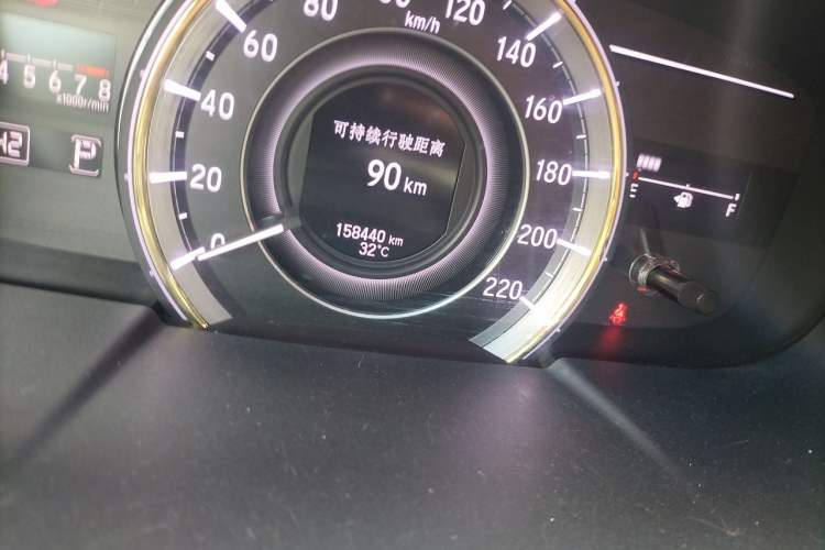 Used Honda Elysion 2016 2.4L Luxury Edition Odometer Close Up