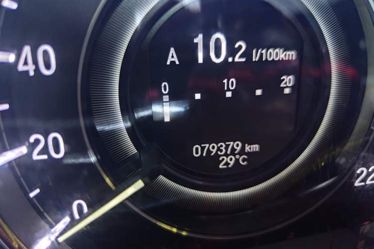 Used Honda Elysion 2016 2.4L Luxury Edition Odometer Close Up