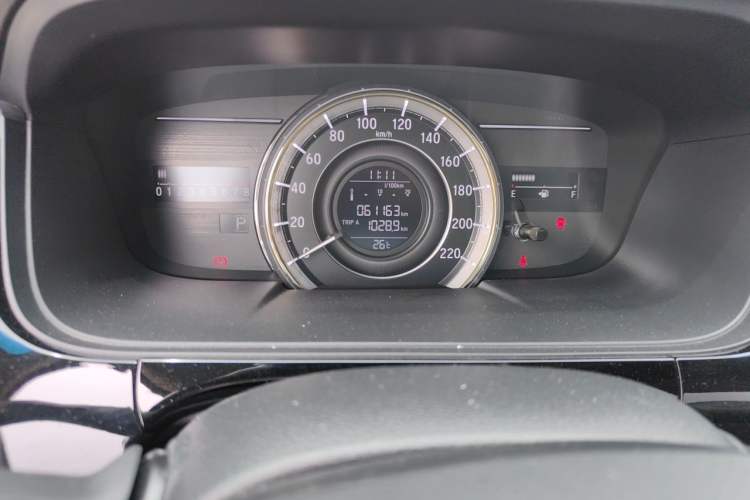 Used Honda Elysion 2016 2.4L Style Edition Odometer Close Up