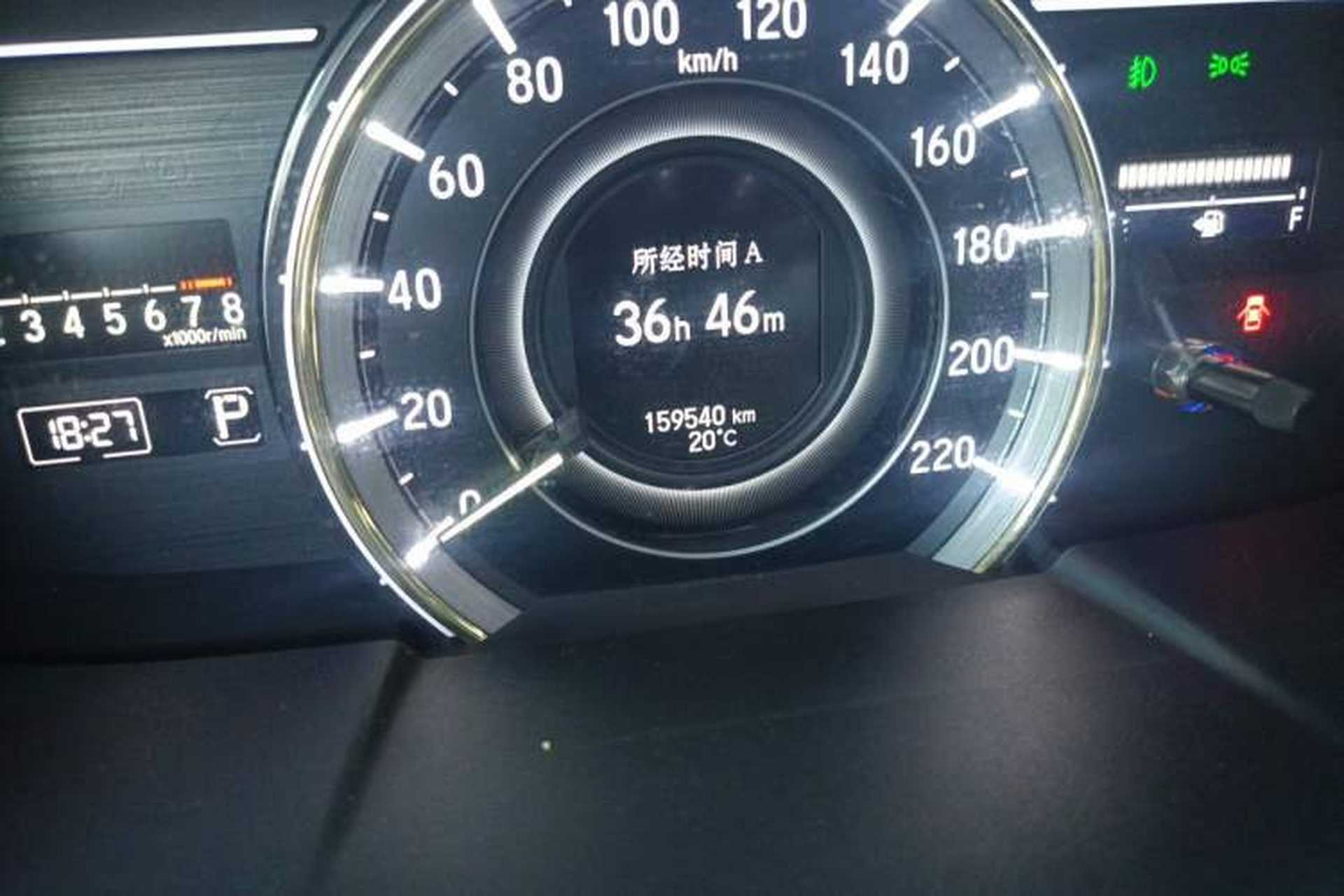 Used Honda Elysion 2016 2.4L Luxury Edition Odometer Close Up