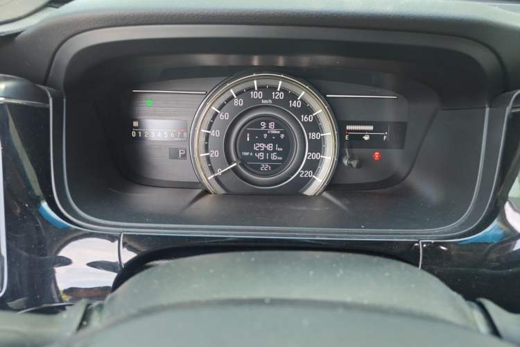 Used Honda Elysion 2016 2.4L Classic Edition Odometer Close Up