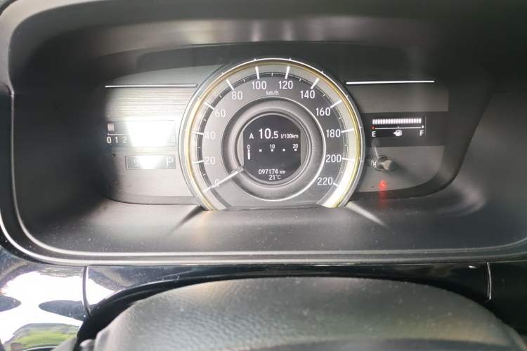 Used Honda Elysion 2016 2.4L Luxury Edition Odometer Close Up