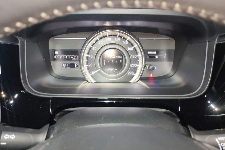 Used Honda Elysion 2016 2.4L Luxury Edition Odometer Close Up