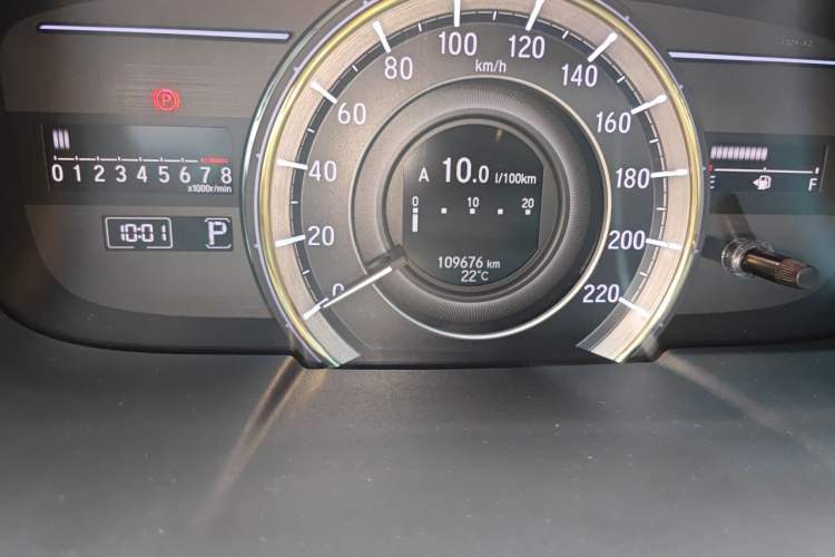 Used Honda Elysion 2016 2.4L Luxury Edition Odometer Close Up