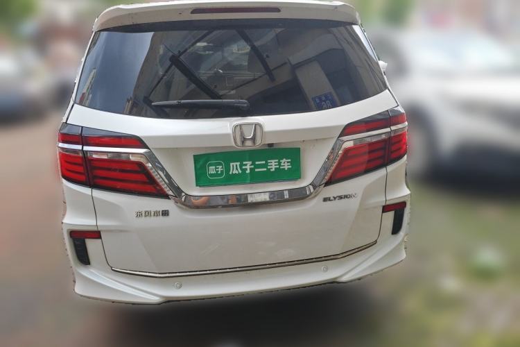 Used Honda Elysion 2016 2.4L Style Edition Rear
