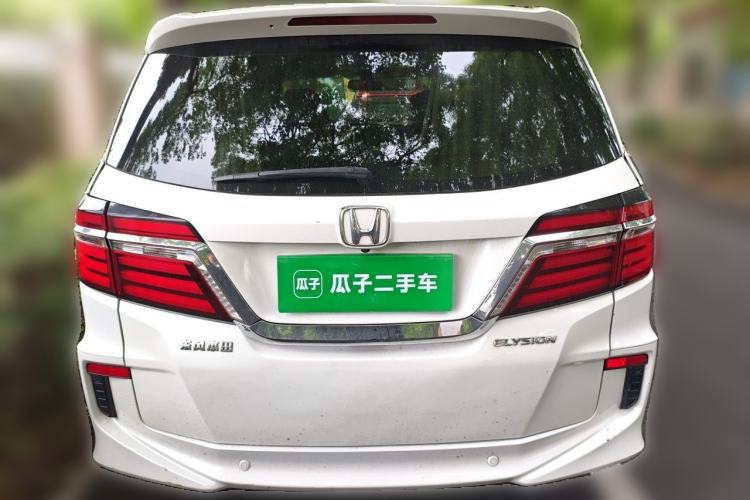 Used Honda Elysion 2016 2.4L Supreme Edition Rear