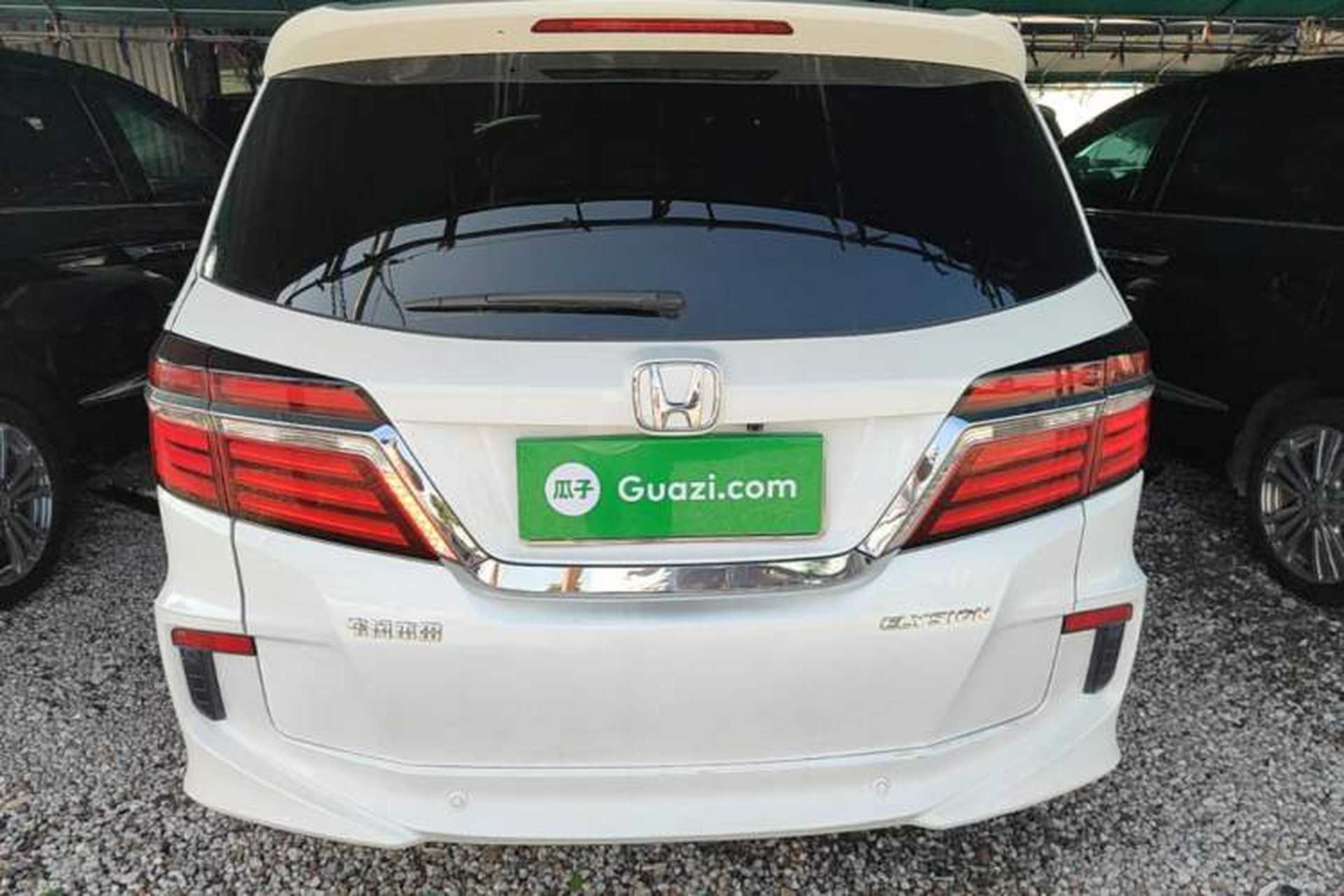 Used Honda Elysion 2016 2.4L Style Edition Rear