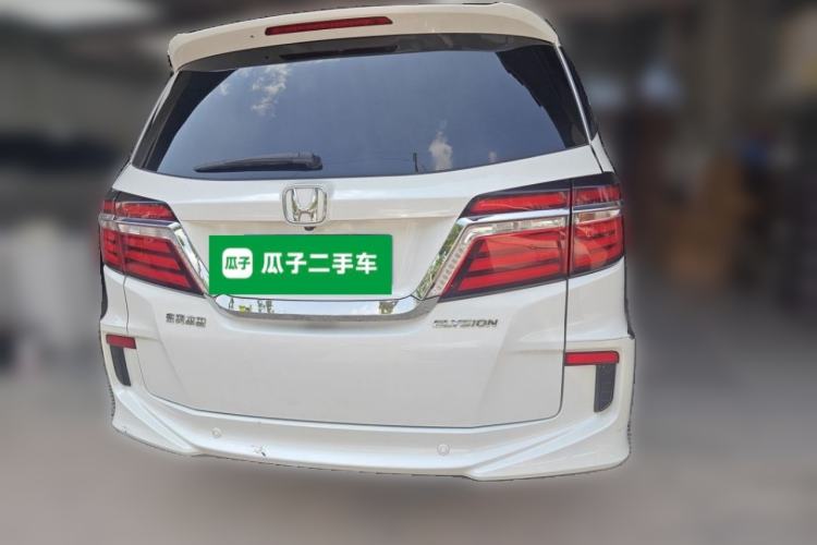 Used Honda Elysion 2016 2.4L Luxury Edition Rear
