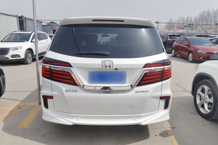 Used Honda Elysion 2016 2.4L Comfort Edition Rear