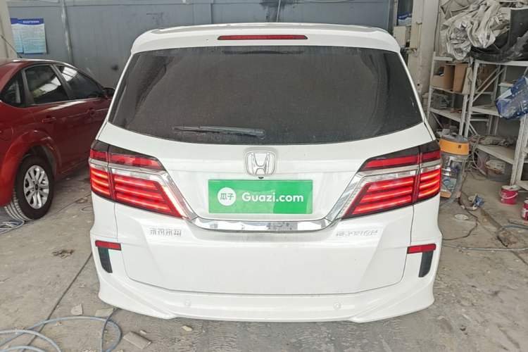 Used Honda Elysion 2016 2.4L Supreme Edition Rear