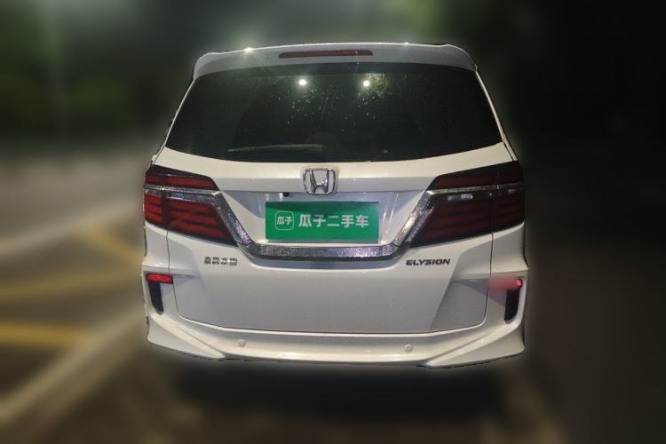 Used Honda Elysion 2016 2.4L Style Edition Rear