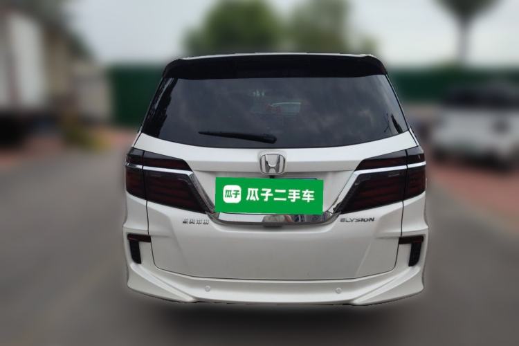 Used Honda Elysion 2016 2.4L Style Edition Rear