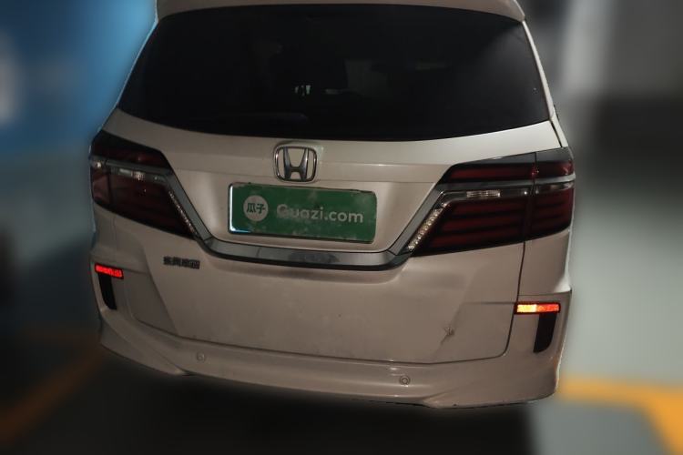 Used Honda Elysion 2016 2.4L Style Edition Rear