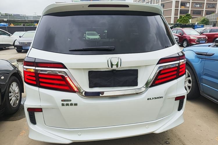 Used Honda Elysion 2016 2.4L Style Edition Rear