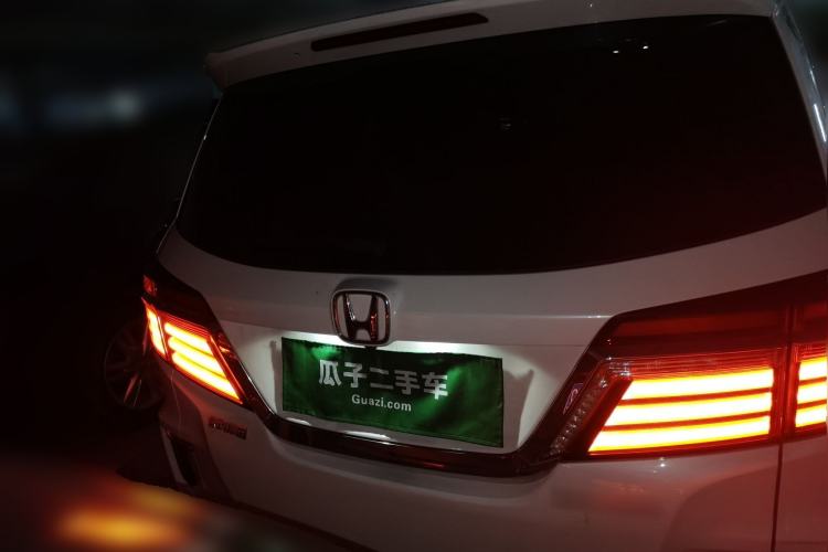 Used Honda Elysion 2016 2.4L Luxury Edition Rear
