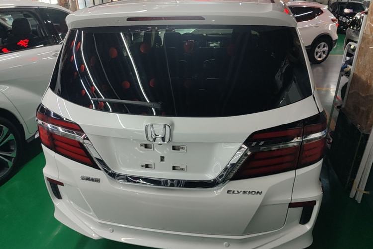 Used Honda Elysion 2016 2.4L Luxury Edition Rear