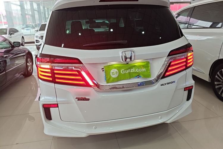 Used Honda Elysion 2016 2.4L Supreme Edition Rear
