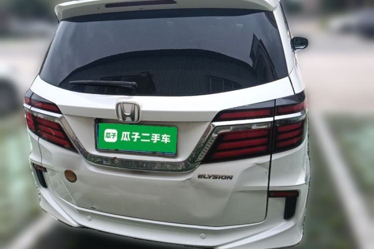 Used Honda Elysion 2016 2.4L Luxury Edition Rear