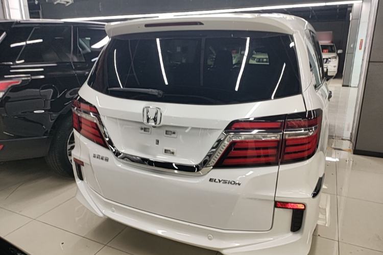 Used Honda Elysion 2016 2.4L Luxury Edition Rear