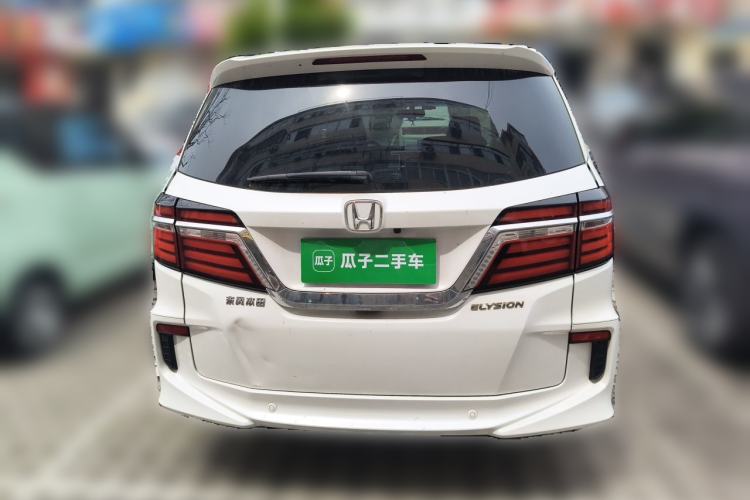 Used Honda Elysion 2016 2.4L Style Edition Rear