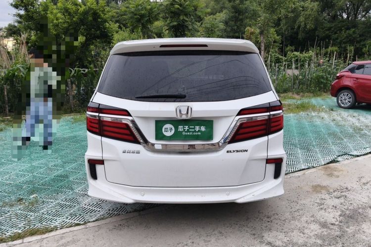 Used Honda Elysion 2016 2.4L Luxury Edition Rear