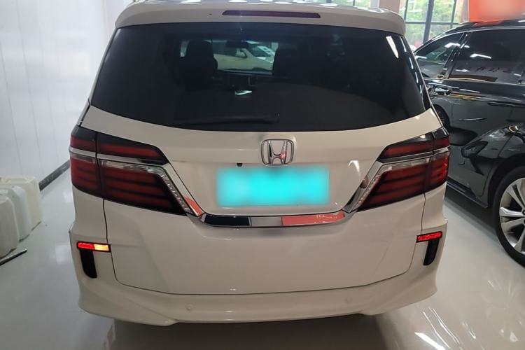 Used Honda Elysion 2016 2.4L Classic Edition Rear