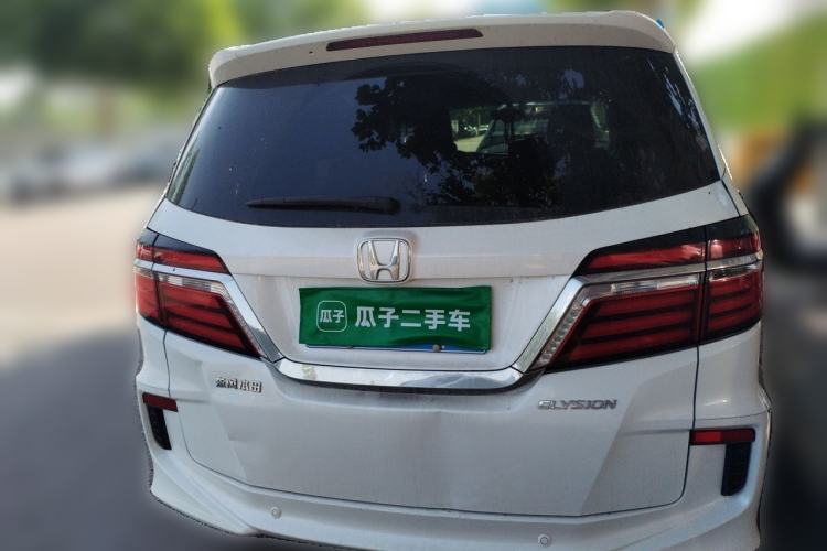Used Honda Elysion 2016 2.4L Classic Edition Rear